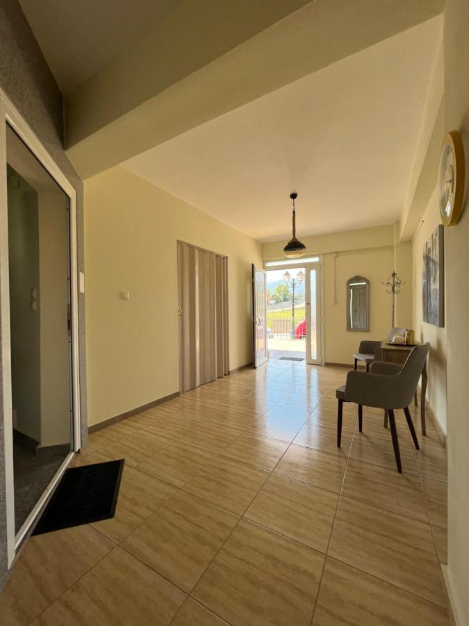 Olympian Two Floor Apartment 乐托卡亚 外观 照片